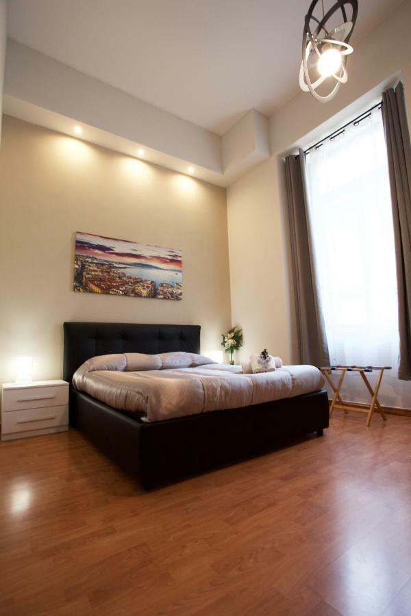 Metronapoli Bed & Breakfast Ngoại thất bức ảnh