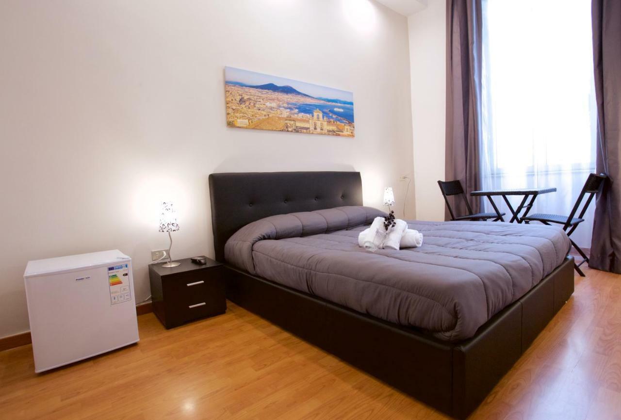 Metronapoli Bed & Breakfast Ngoại thất bức ảnh