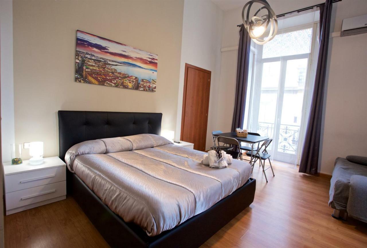 Metronapoli Bed & Breakfast Ngoại thất bức ảnh