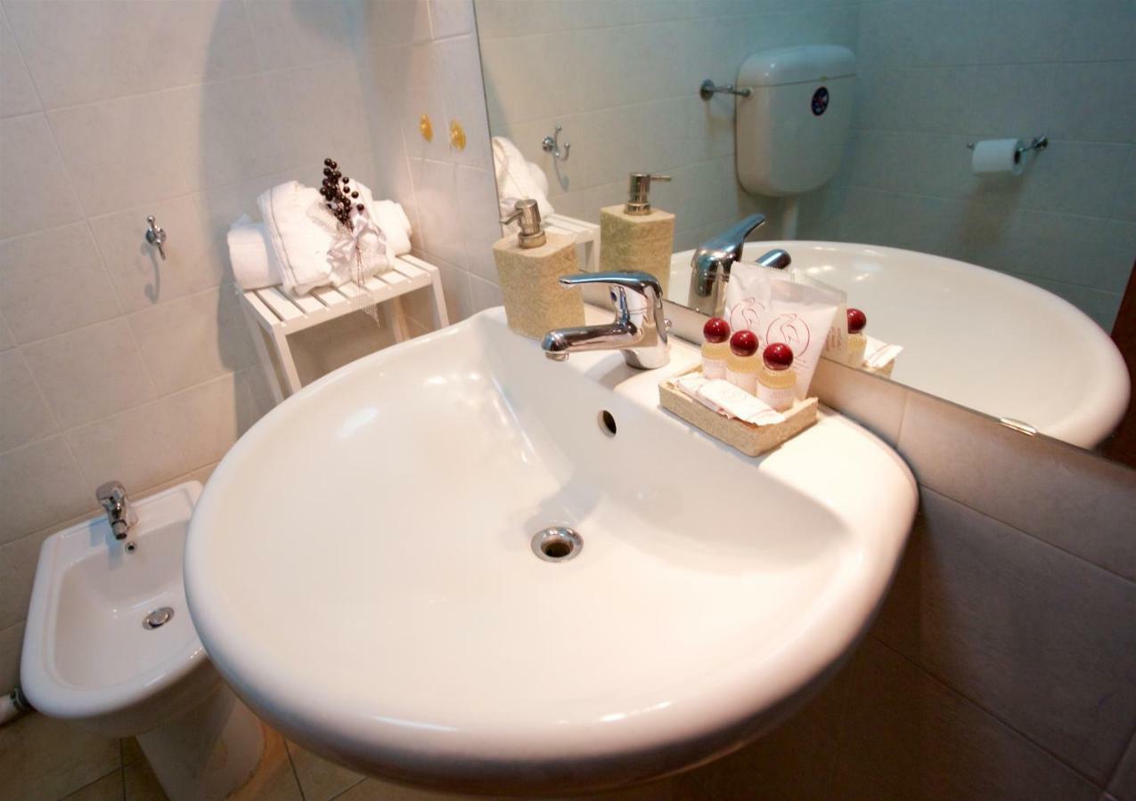 Metronapoli Bed & Breakfast Ngoại thất bức ảnh