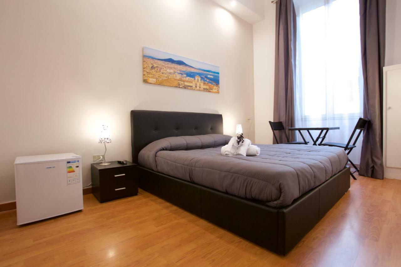 Metronapoli Bed & Breakfast Ngoại thất bức ảnh